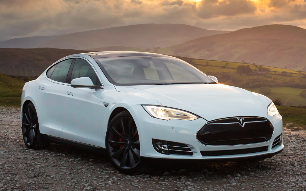 You won’t believe how fast the new Tesla is!