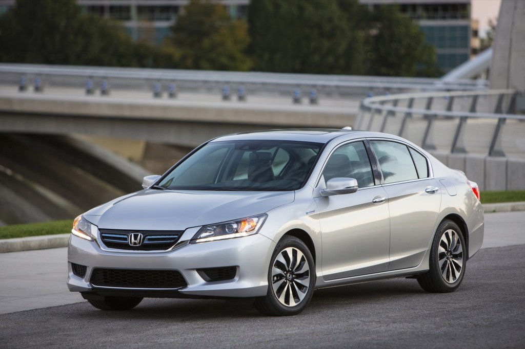 2015-honda-accord-sdn_100474677_l