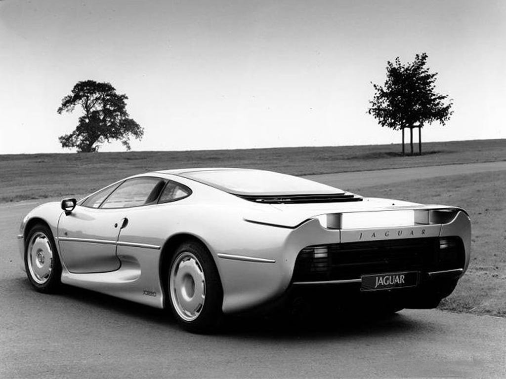 Jaguar XJ 220