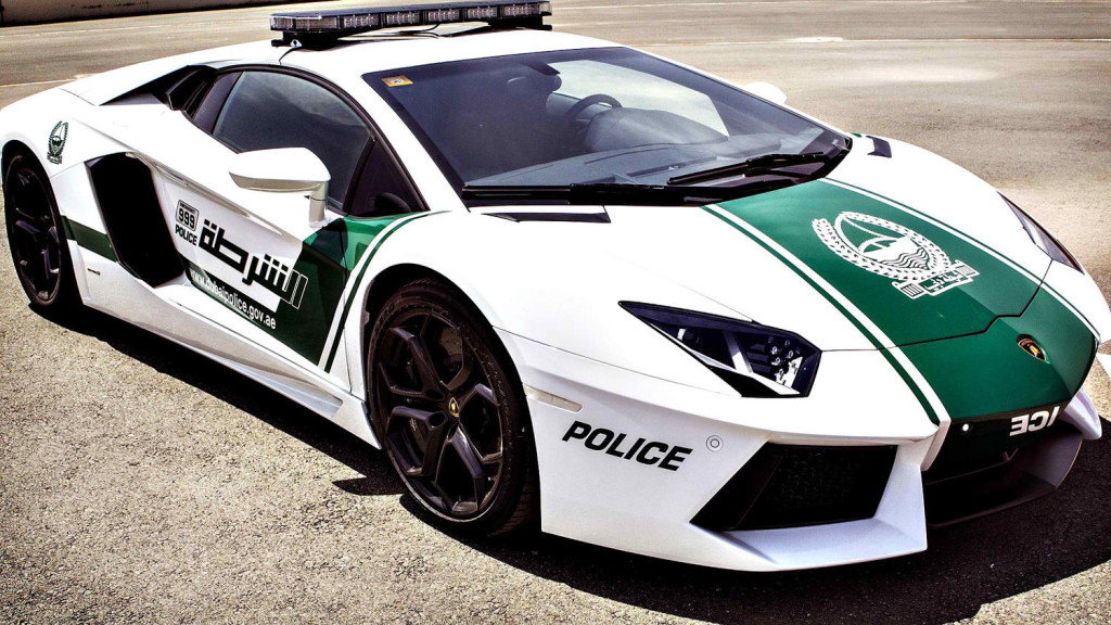 Lamborghini Aventador-Dubai Police