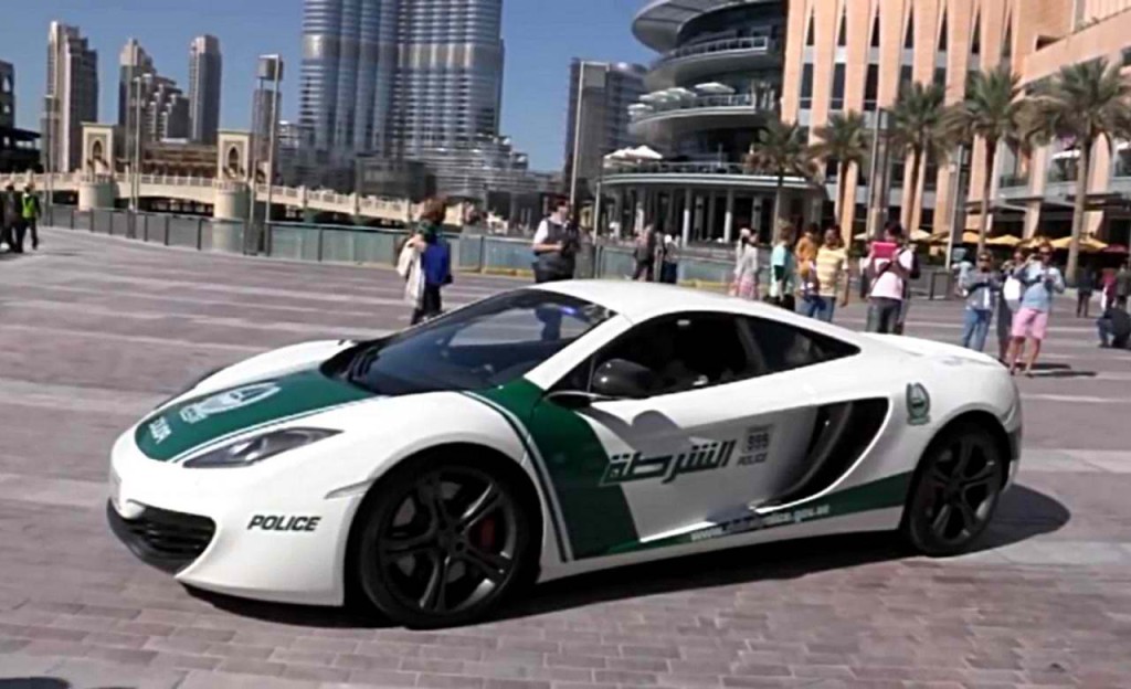 McLaren MP4 12C-Dubai Police