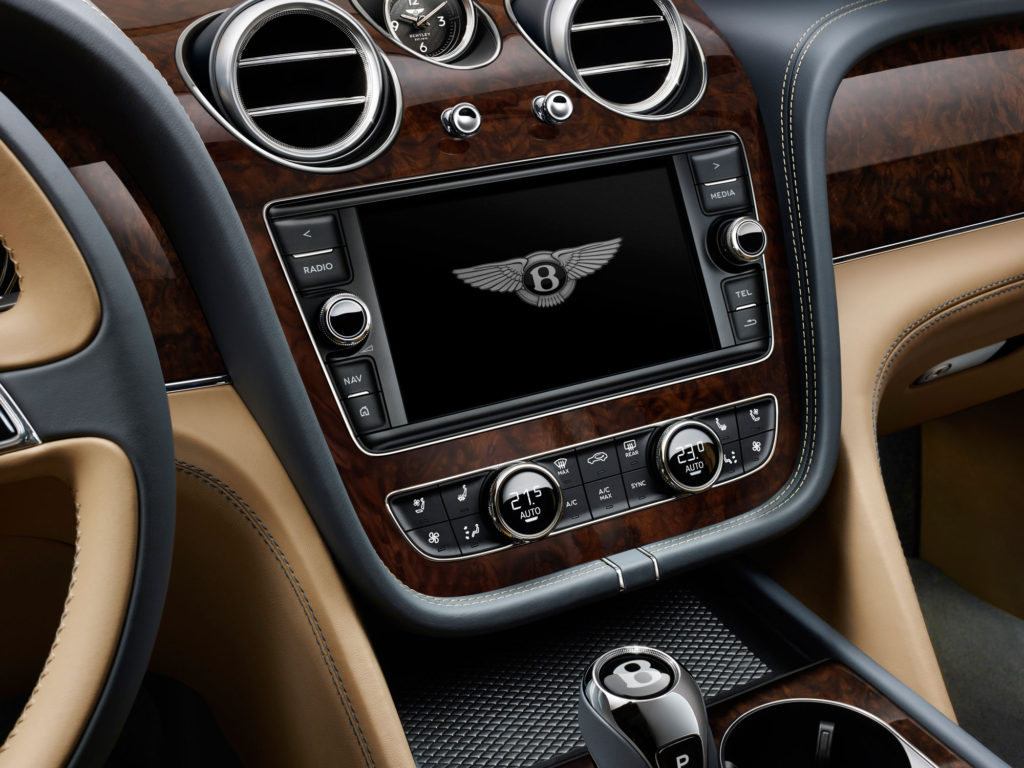 infotainment-pack-by-bentley